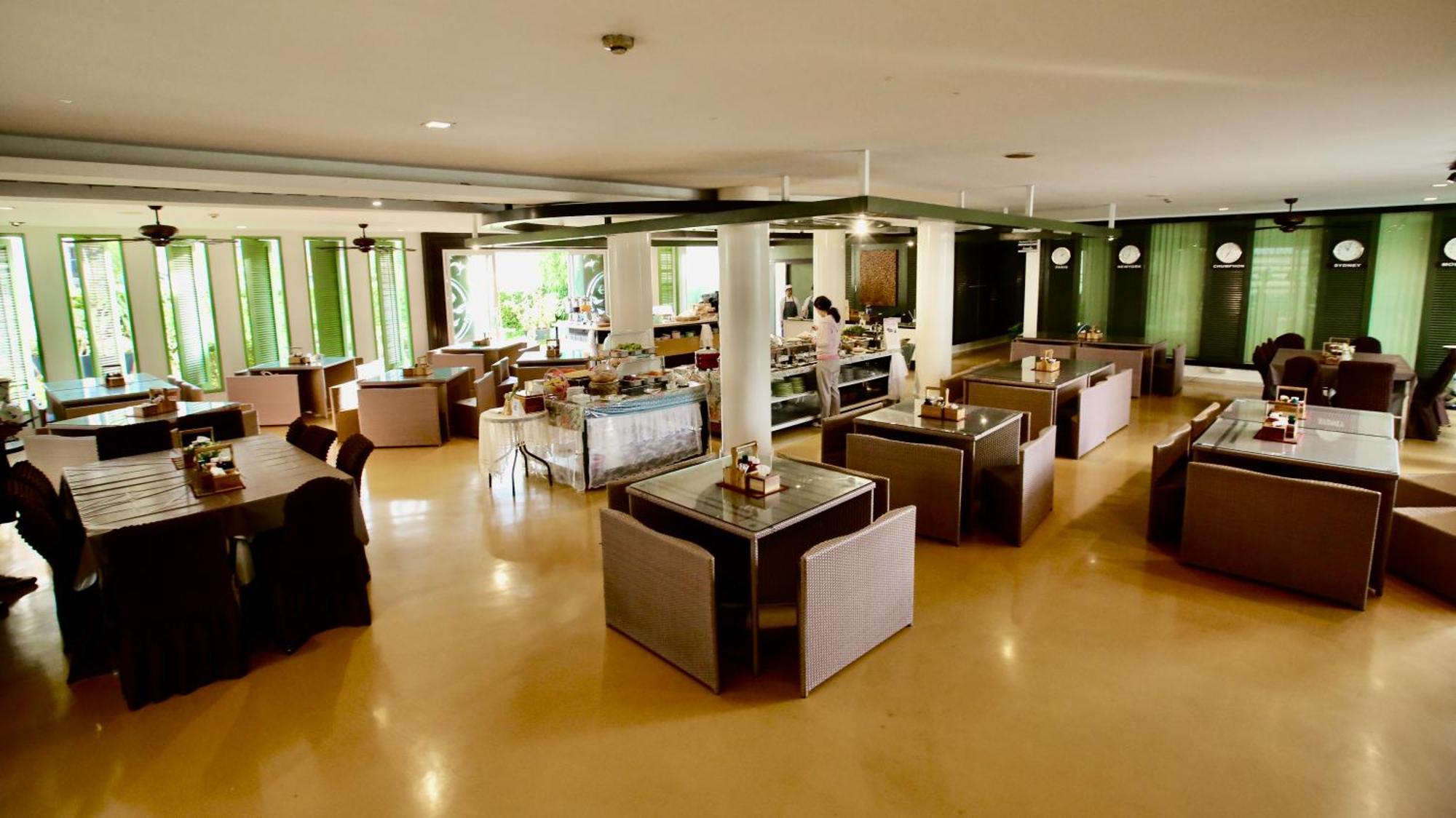 A-Te Chumphon Hotel - Sha Plus מראה חיצוני תמונה